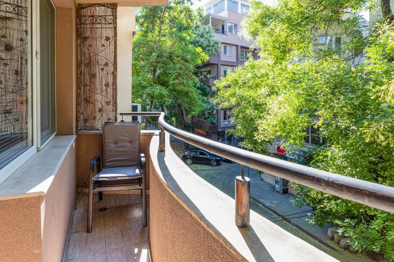 Apartamento 1Bd Flat With A Garage - 5 Mins To The City Centre Plovdiv Exterior foto